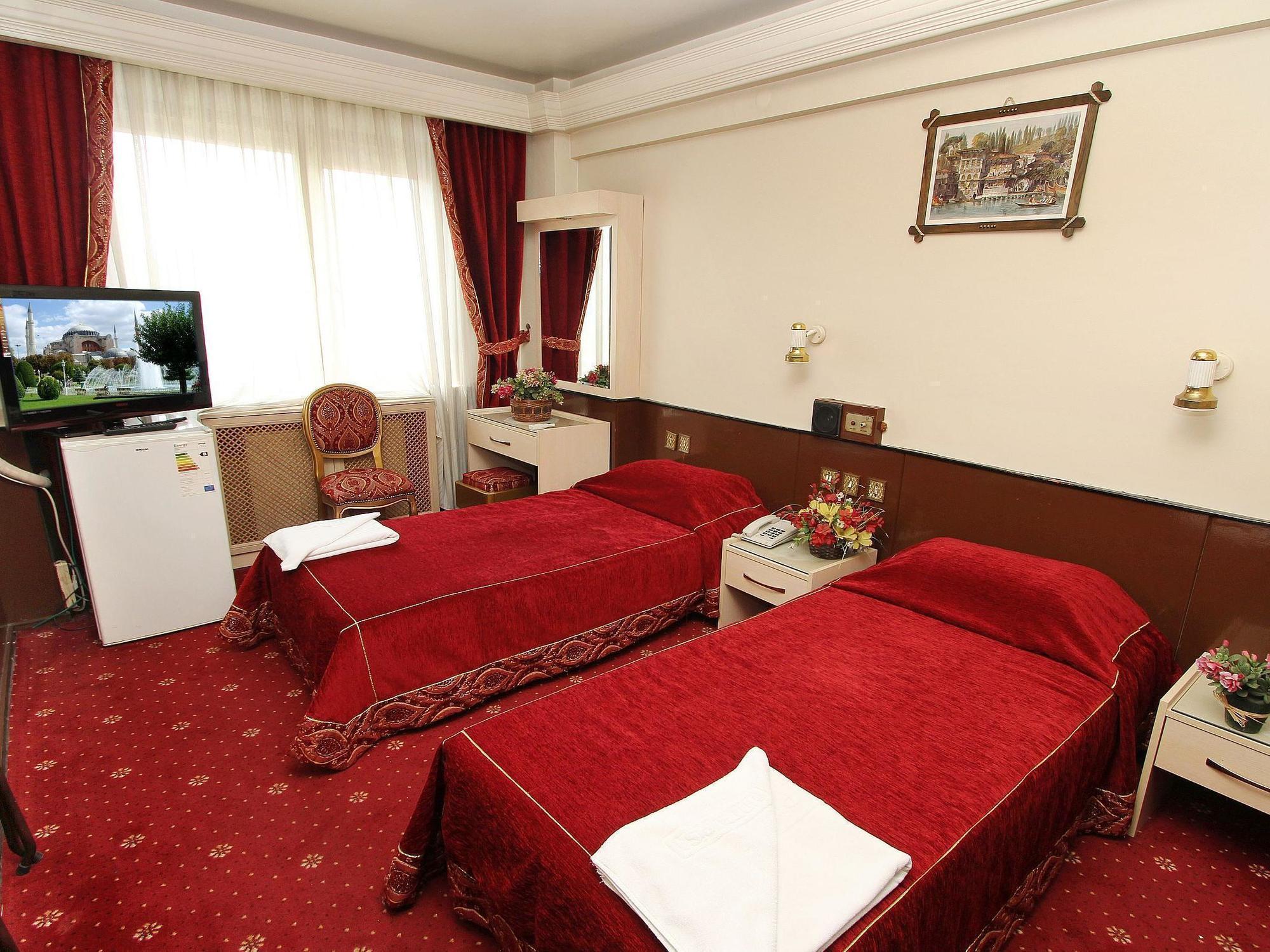 Pisa Hotel Istanbul Exterior photo
