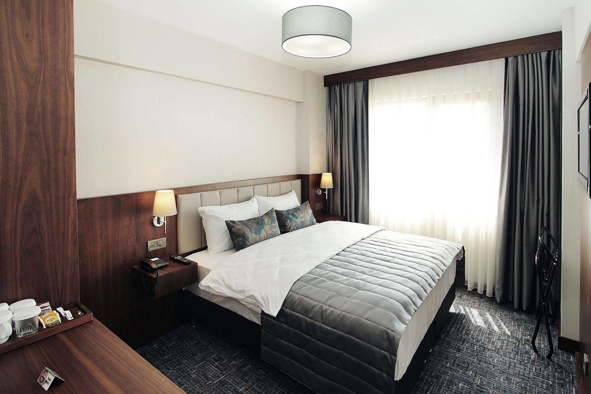 Pisa Hotel Istanbul Exterior photo